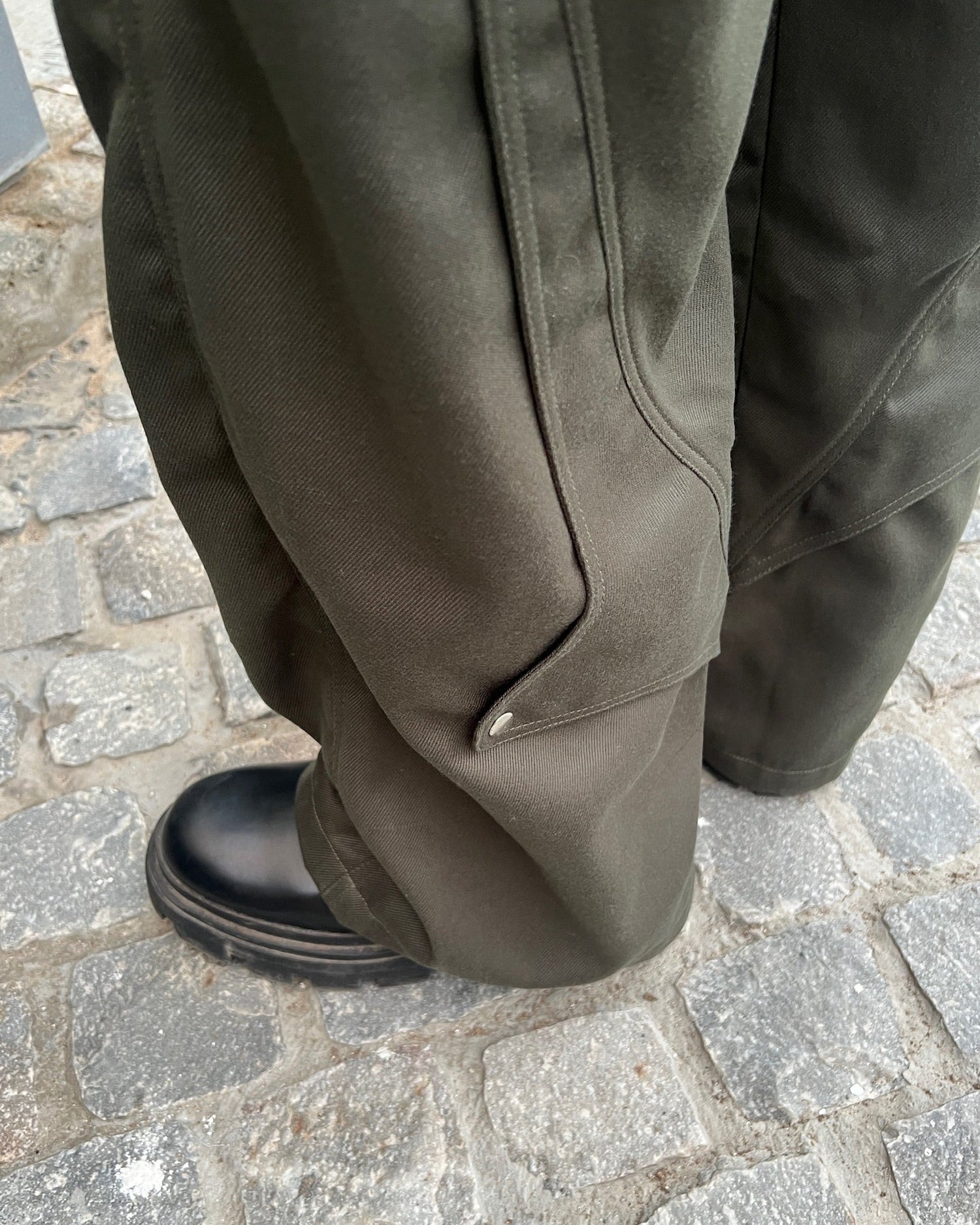 Astro Pants - Green Chrome
